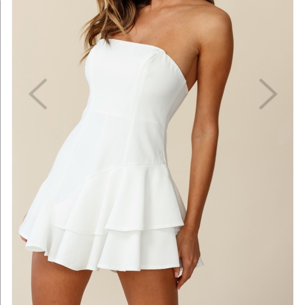SELFIE LESLIE White Strapless Romper